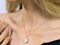 Load and play video in Gallery viewer, pearl-necklaces_white
