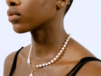Load and play video in Gallery viewer, pearl-necklaces_white

