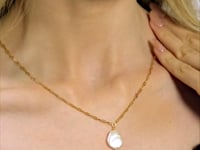 Load and play video in Gallery viewer, silver-necklaces_white
