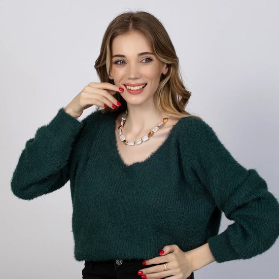 Load image into Gallery viewer, pearl necklace
