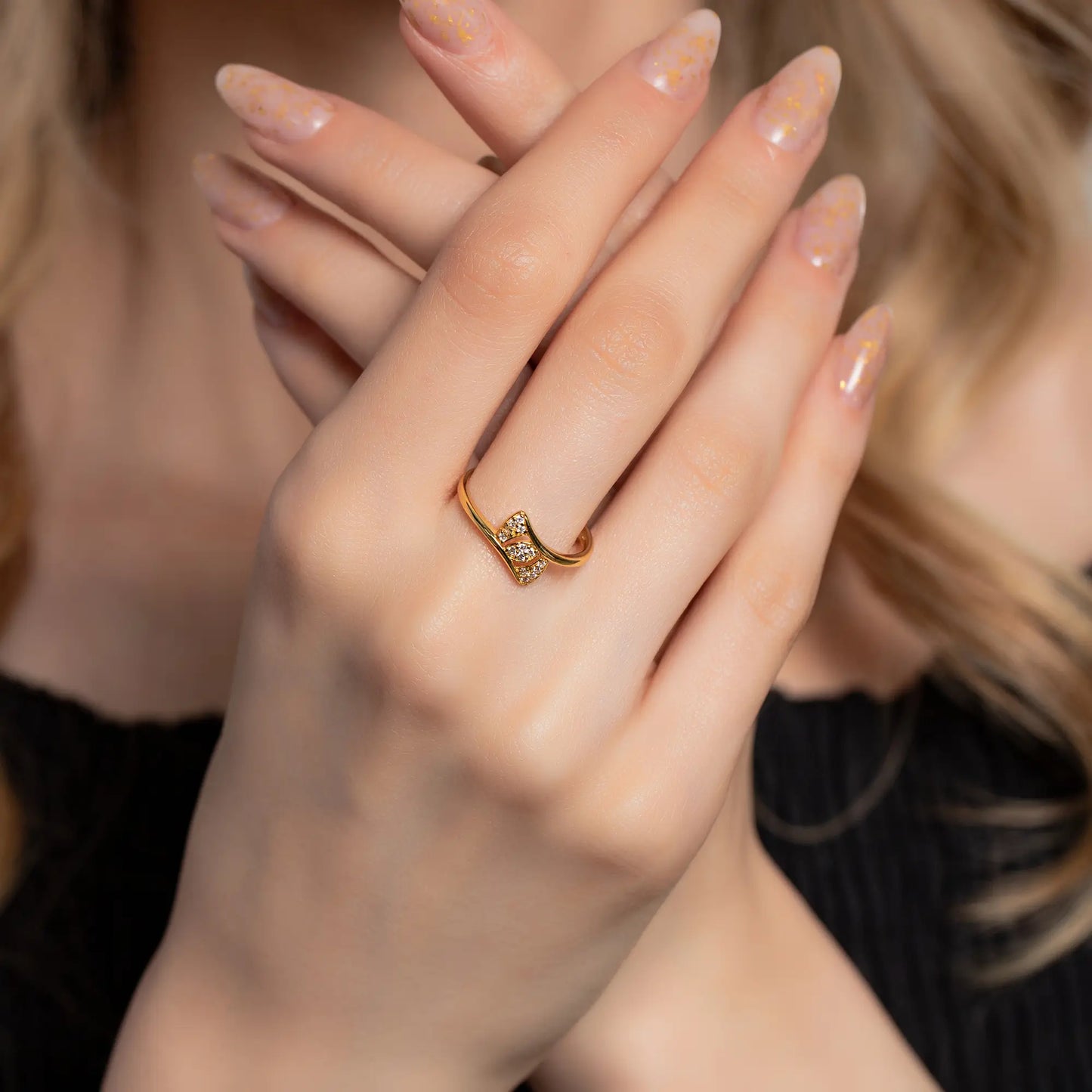 silver-crystal-ring_yellow