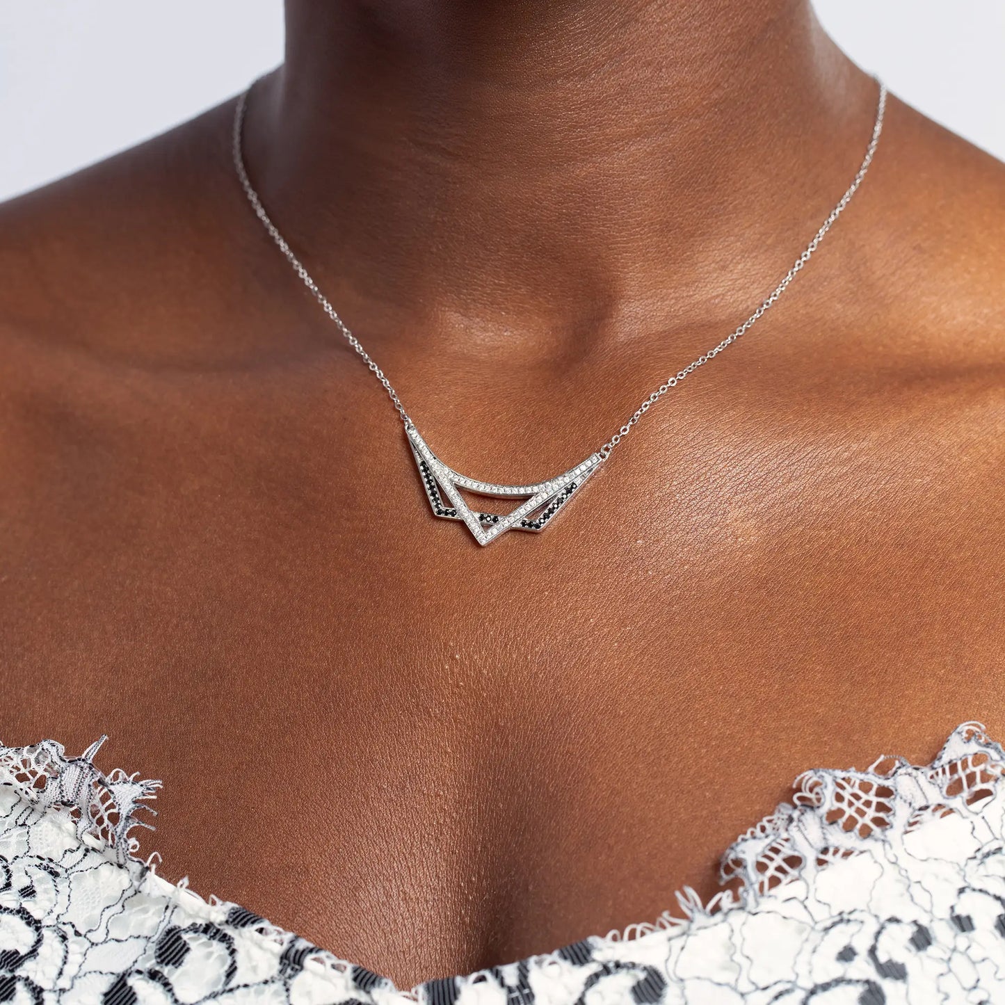925k-dainty-silver-necklace_white