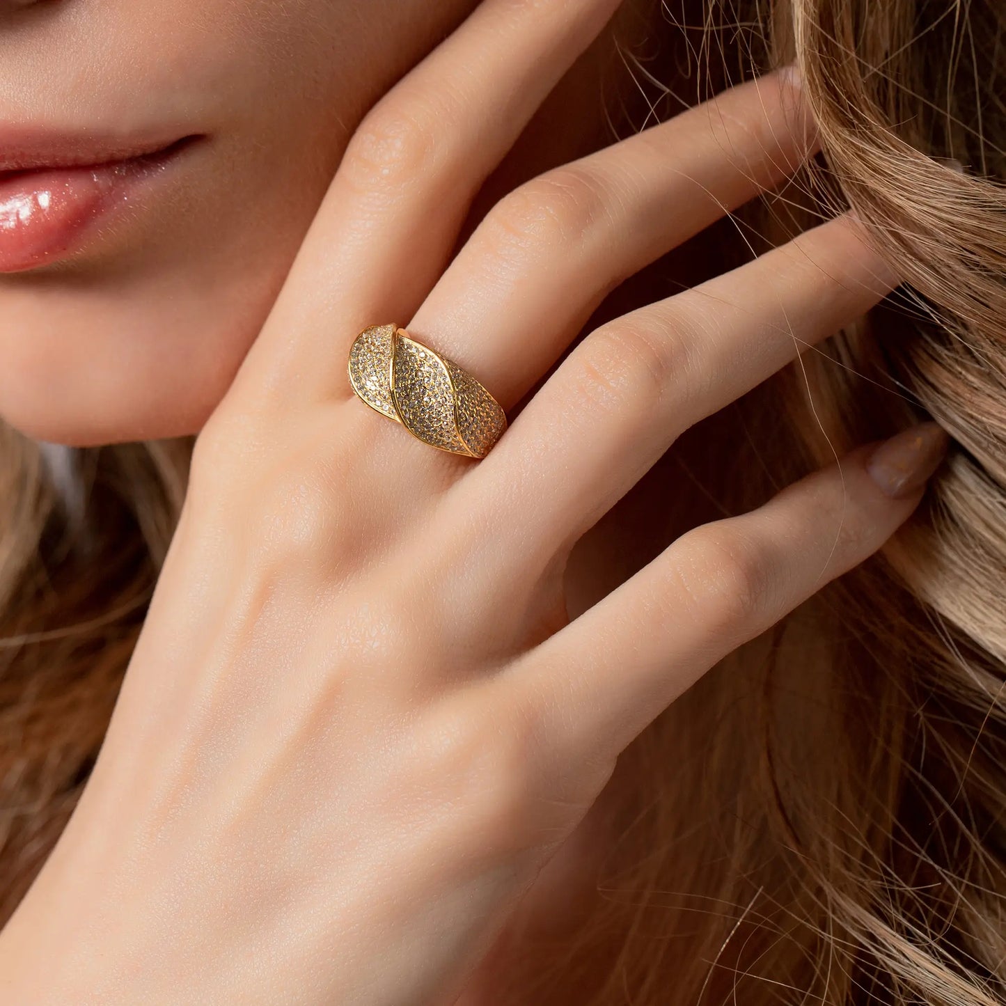 gold wedding rings