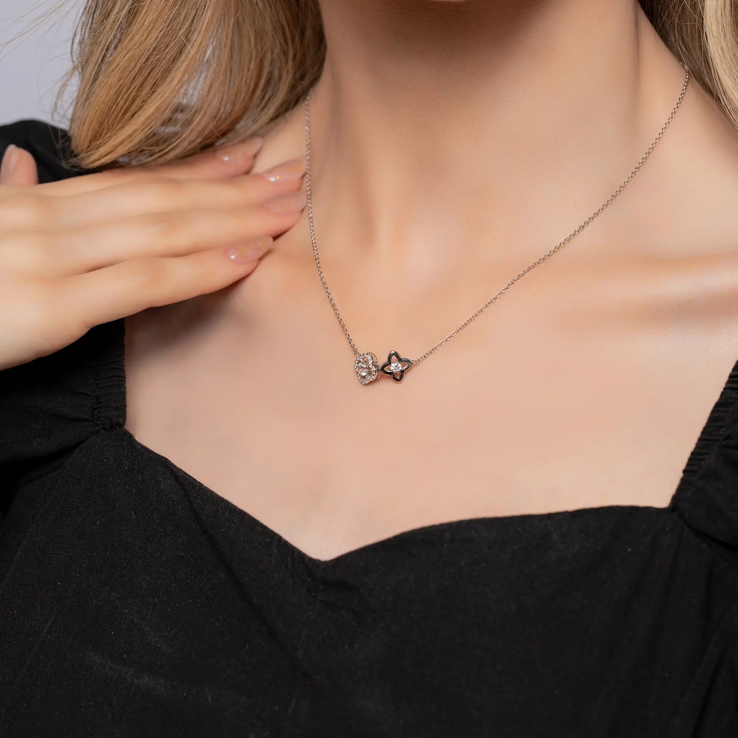 clover-necklace_black