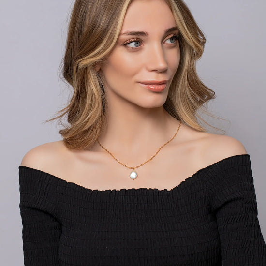Load image into Gallery viewer, silver-necklaces_white
