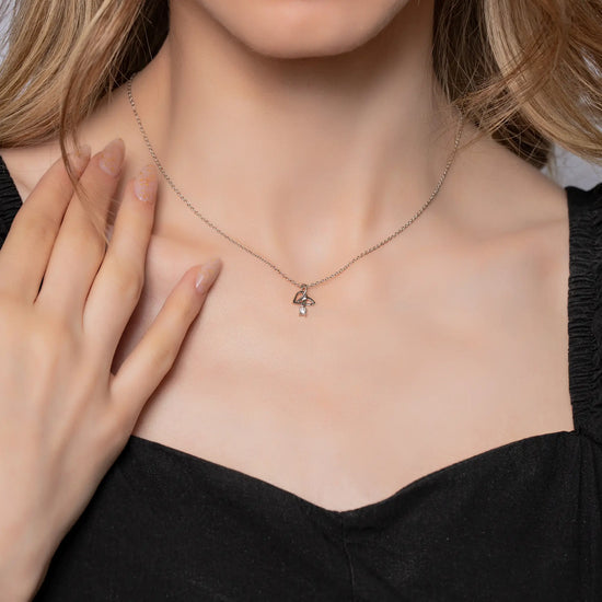 Load image into Gallery viewer, silver-necklaces_white
